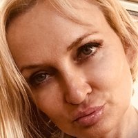 Alison Lees-Taylor Desnuda