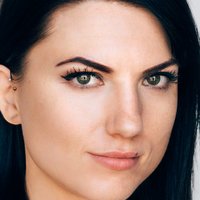 Angela Nordeng Desnuda