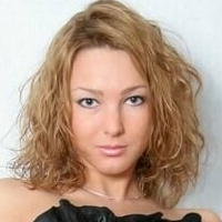 Angelina Only Desnuda