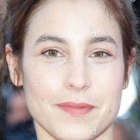 Anne Azoulay Desnuda