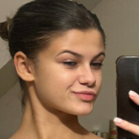 Bella Jone Desnuda