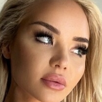 Bettinna Desnuda