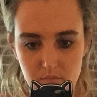Chloe Fineman Desnuda