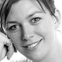 Claudia Harrison Desnuda