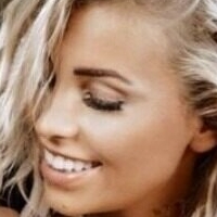 Eliza-Marie Klenner Desnuda