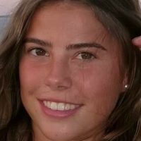 Elizabeth Levesque Desnuda