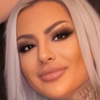 Emily Moldovan Desnuda