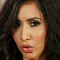 Isis Love Desnuda