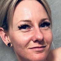 Julia Kern Desnuda