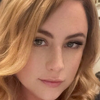 Kayleigh Isabella Desnuda