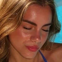 _.lara.sofia Desnuda