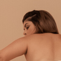 Lari Garcez Desnuda