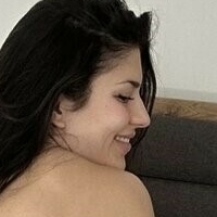 Leonie-lindner Desnuda