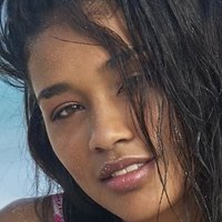 Lisa-Marie Jaftha Desnuda