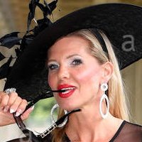 Maja von Hohenzollern Desnuda