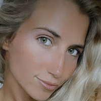 Molly Kirky Desnuda