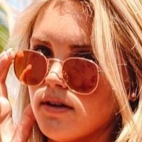 Paige Mackenzie Desnuda