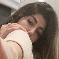 Queen Shiraz Desnuda