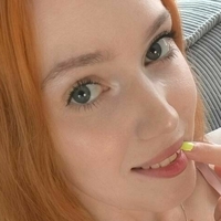 Quennaedger Desnuda