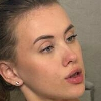 ro_ni Desnuda