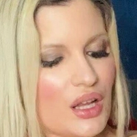 Rose Daniel Desnuda