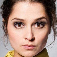 Sarah Alles Desnuda