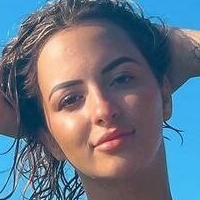 Sophia Stinnett Desnuda