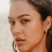 Tashzar Desnuda