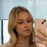 taviathevix-free Desnuda