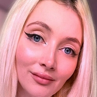 Vivii Plays Desnuda