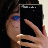 Wonni / Wonnikon Desnuda